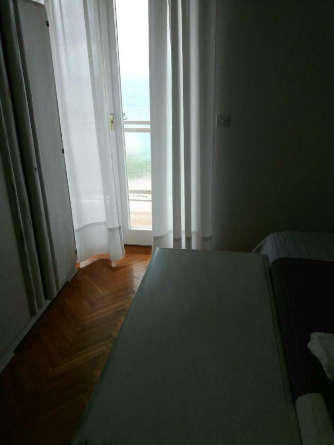 Apartments Villa Karme Brela Εξωτερικό φωτογραφία